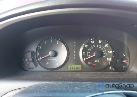 2005 Hyundai Elantra Gls/Gt from USA, damaged, VIN KMHDN46D15U977907